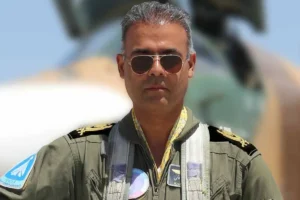 خلبان مجید کاظمی